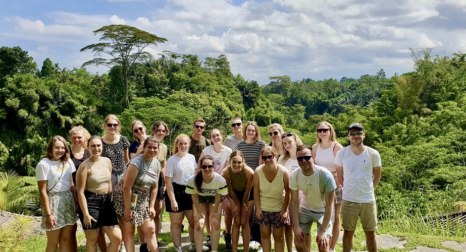 Groepsfoto singlreis Bali Indonesie